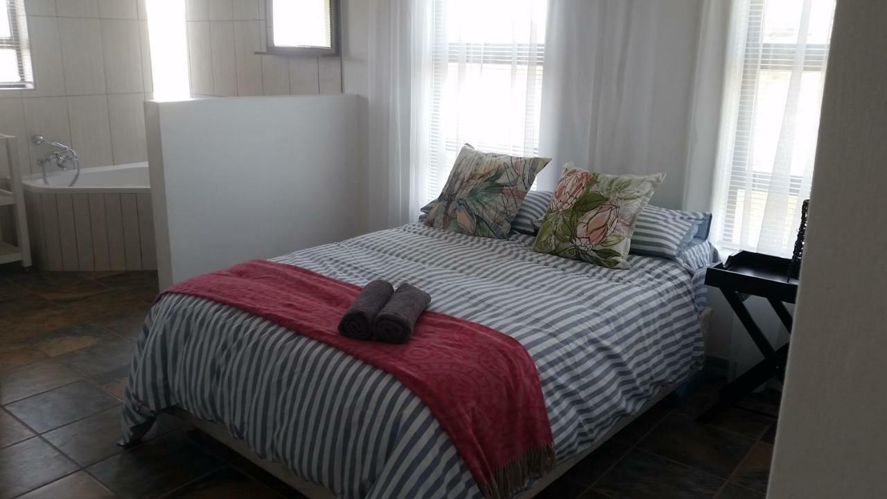 Rustic Rest Mossel Bay Villa ภายนอก รูปภาพ