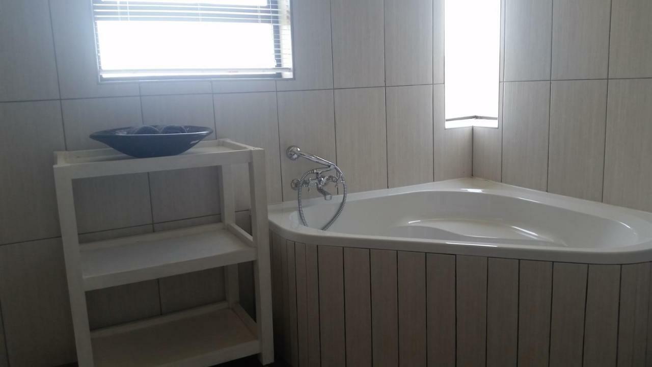 Rustic Rest Mossel Bay Villa ภายนอก รูปภาพ