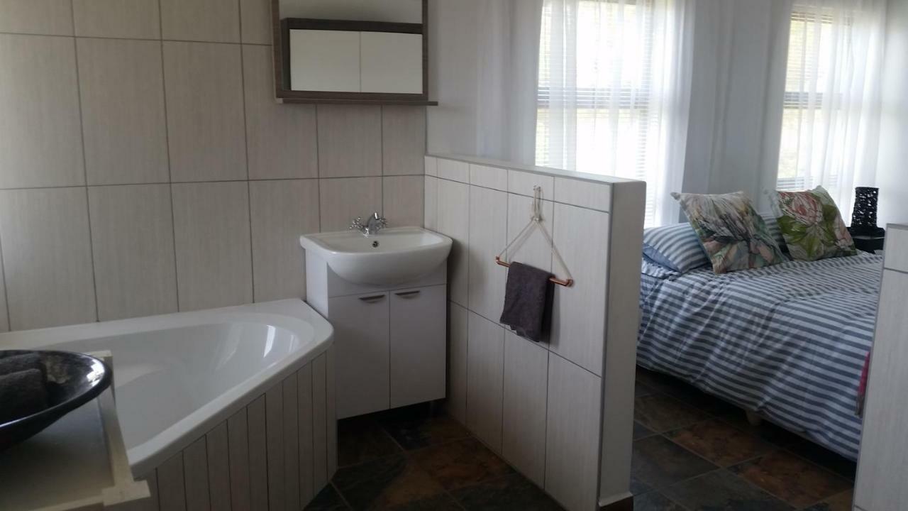 Rustic Rest Mossel Bay Villa ภายนอก รูปภาพ
